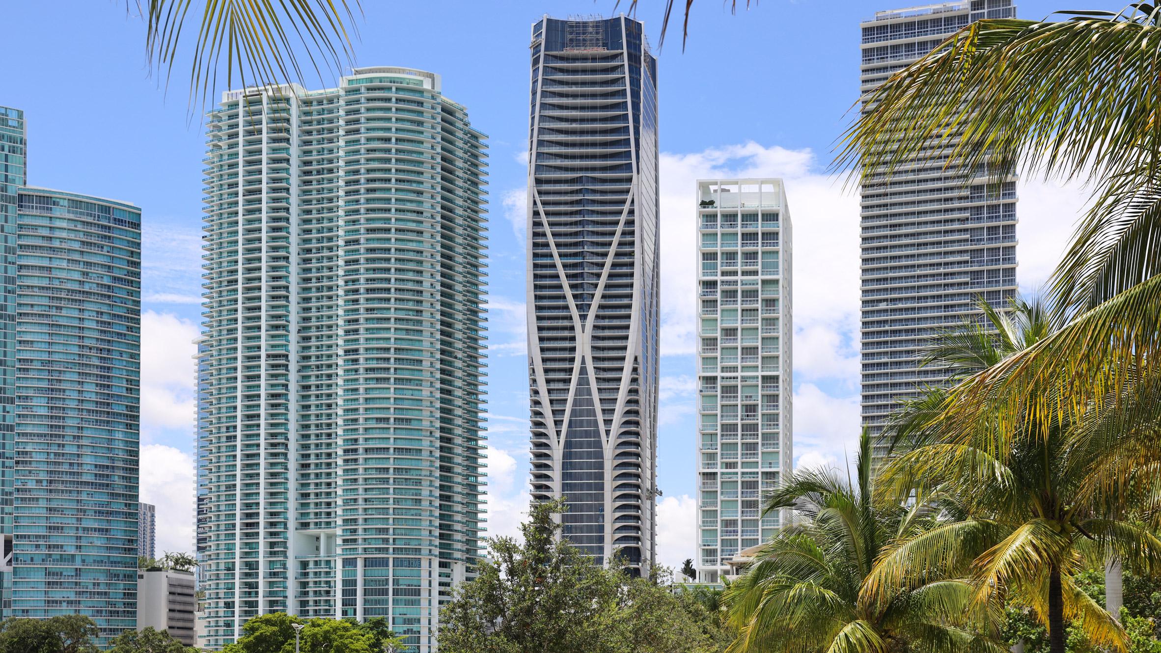 برج یک هزار موزه میامی- one thousand museum in Miami