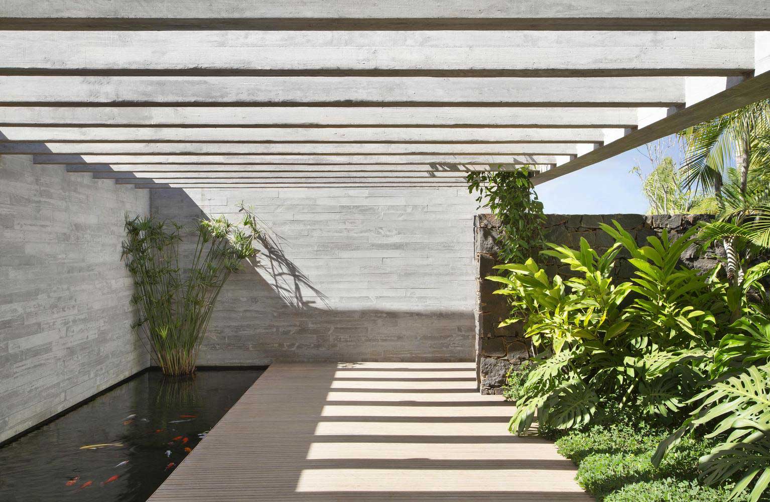 pira_1 Orange House / Studio Guilherme Torres