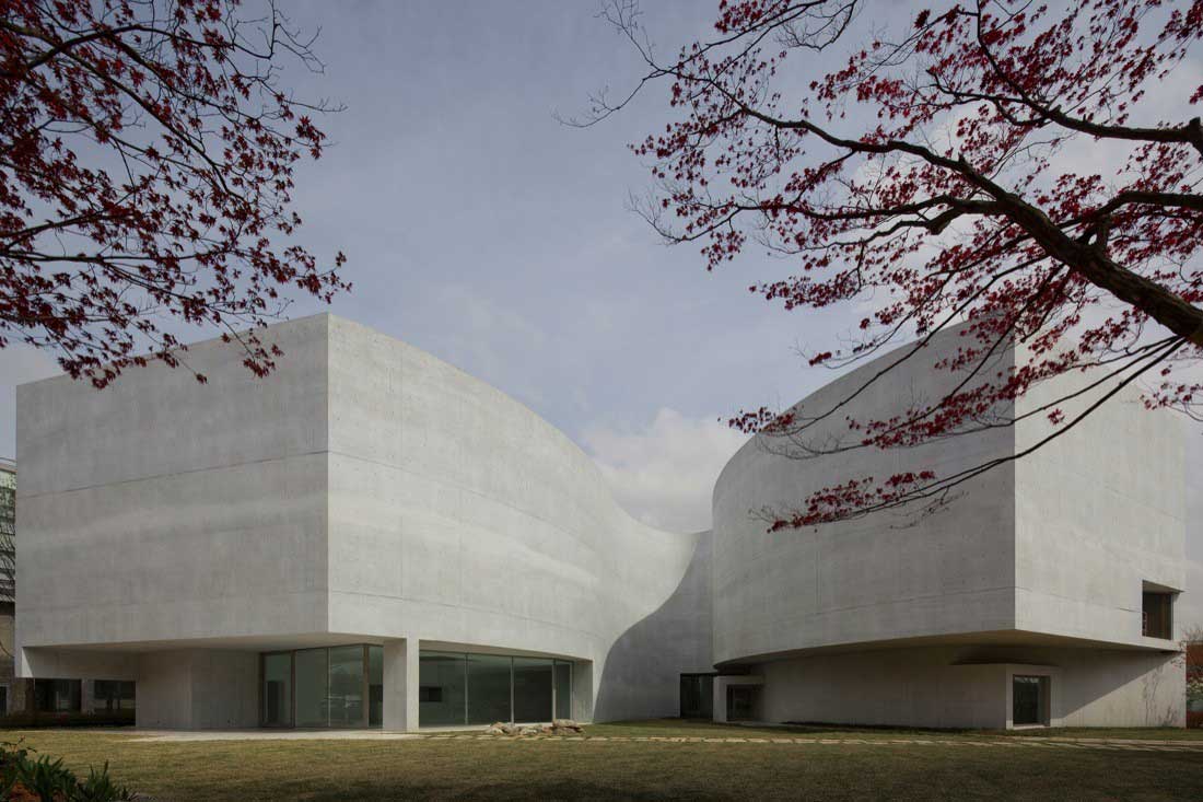 Mimesis Museum / Castanheira & Bastai