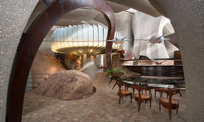 25-Kendrick-Bangs-Kellogg-Joshua-Tree-California-yatzer The Desert House